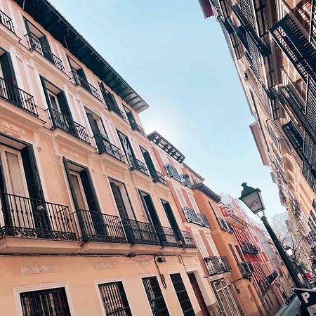 El Botones - Nuevo Apartamento De Diseno Barco Madrid Exterior foto