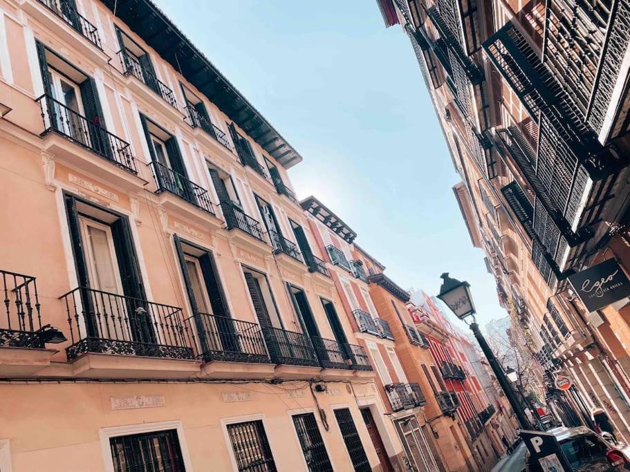El Botones - Nuevo Apartamento De Diseno Barco Madrid Exterior foto